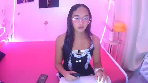 latina_kia online show from December 2025 04:10:02 AM