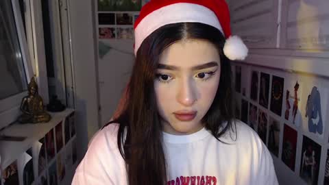 miiiiiiaaaa online show from December 2024 10:16:01 PM