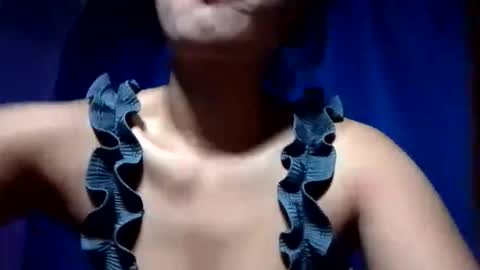 Snapshot of latina_shaine chatting on March 2026 10:24:01 PM latina_shaine online show from March 2026 10:24:01 PM