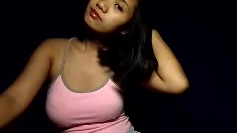 Snapshot of latina_shaine chatting on July 2026 09:54:01 PM latina_shaine online show from July 2026 09:54:01 PM