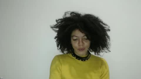 Latinacoka online show from October 2025 01:39:02 AM