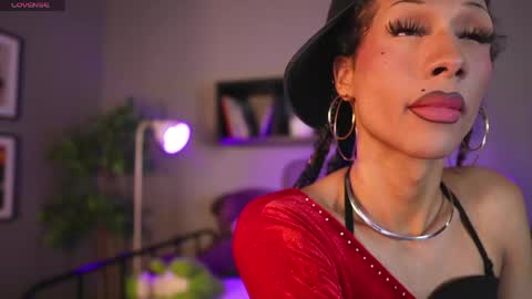Snapshot of latinaflexqueen chatting on May 2026 10:15:02 PM latinaflexqueen online show from May 2026 10:15:02 PM