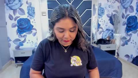 Snapshot of latinaholequeen chatting on October 2025 02:26:01 PM EMMA online show from October 2025 02:26:01 PM