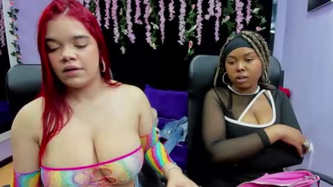 latinas_anales online show from January 2025 01:53:02 PM