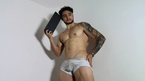 Snapshot of latinboyvip_ chatting on June 2026 03:05:02 AM LatinBoyVIP Colombian online show from June 2026 03:05:02 AM