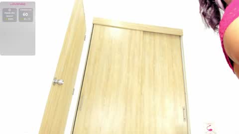 Snapshot of latinebonyts chatting on April 2026 10:01:02 PM latinebonyts online show from April 2026 10:01:02 PM