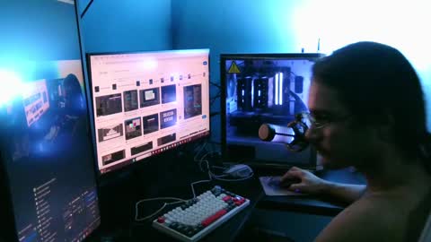 Snapshot of latinincognito chatting on December 2024 10:18:01 AM latinincognito online show from December 2024 10:18:01 AM