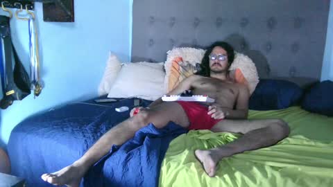 Snapshot of latinincognito chatting on December 2024 05:12:01 PM latinincognito online show from December 2024 05:12:01 PM