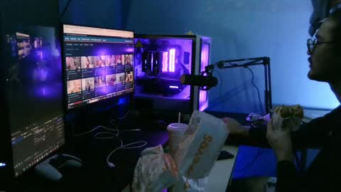 Snapshot of latinincognito chatting on January 2025 03:01:01 AM latinincognito online show from January 2025 03:01:01 AM