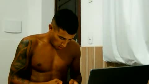 Snapshot of latinmarian chatting on March 2026 09:05:02 AM latinmarian online show from March 2026 09:05:02 AM