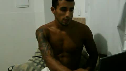 Snapshot of latinmarian chatting on April 2026 11:57:02 PM latinmarian online show from April 2026 11:57:02 PM