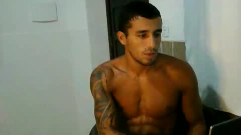 Snapshot of latinmarian chatting on April 2026 07:53:01 AM latinmarian online show from April 2026 07:53:01 AM