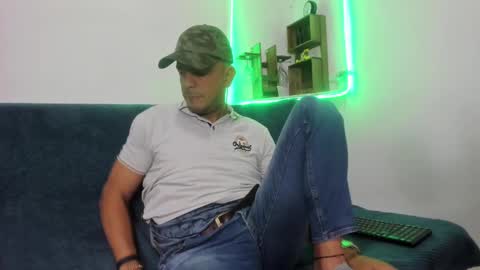 latinmartin73 online show from March 2025 03:39:01 AM