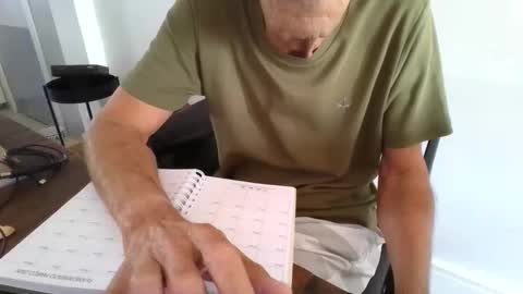 Snapshot of latinobra chatting on April 2026 06:53:02 PM latinobra online show from April 2026 06:53:02 PM