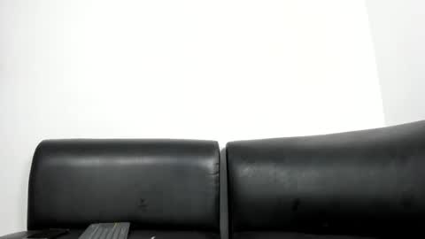 Snapshot of latinshamansex chatting on November 2025 05:00:02 PM LatinShaman online show from November 2025 05:00:02 PM