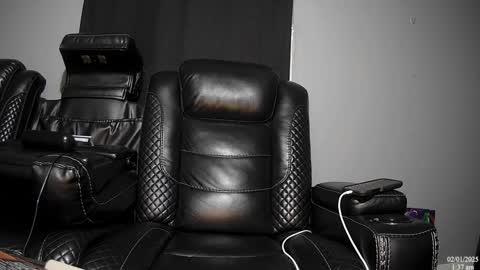 Nico online show from February 2025 07:36:02 AM