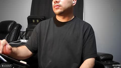 Nico online show from March 2025 01:32:02 PM