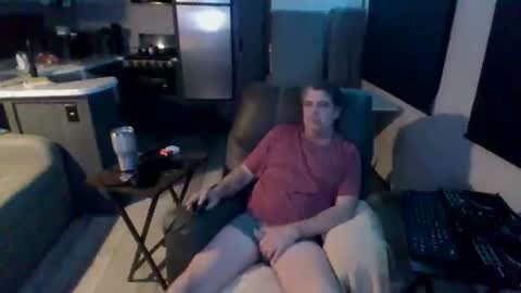 latniter online show from January 2025 06:46:02 AM