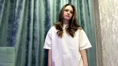 Snapshot of latrishawackerbarth chatting on April 2026 05:28:01 PM Eva online show from April 2026 05:28:01 PM