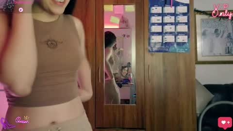 Snapshot of laujgray chatting on March 2026 02:50:02 AM laujgray online show from March 2026 02:50:02 AM