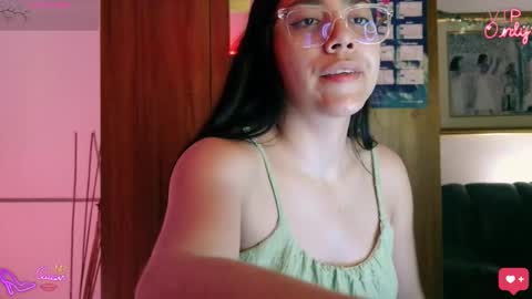 Snapshot of laujgray chatting on March 2026 11:53:02 PM laujgray online show from March 2026 11:53:02 PM