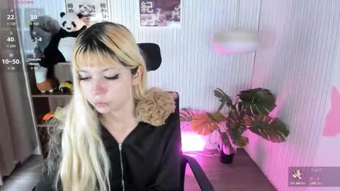 Snapshot of laukyubey1 chatting on March 2026 08:01:01 PM laukyubey1 online show from March 2026 08:01:01 PM