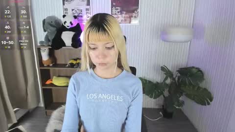 Snapshot of laukyubey1 chatting on March 2026 07:51:01 PM laukyubey1 online show from March 2026 07:51:01 PM