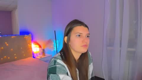 Laura online show from February 2026 06:22:01 AM