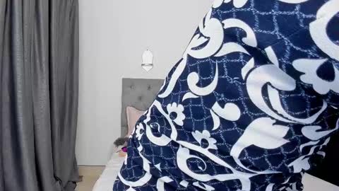   online show from September 2025 06:40:01 PM