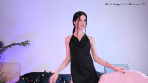 Laura online show from February 2025 02:30:01 AM