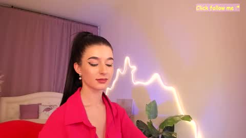 Snapshot of laura_coy chatting on February 2026 08:31:02 PM Laura online show from February 2026 08:31:02 PM