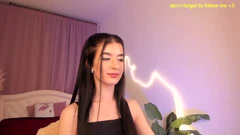 Snapshot of laura_coy chatting on March 2026 08:45:01 PM Laura online show from March 2026 08:45:01 PM