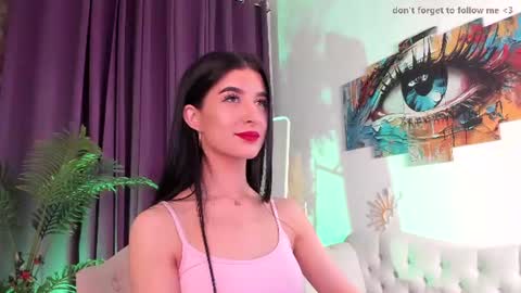 Laura online show from June 2026 08:19:02 PM