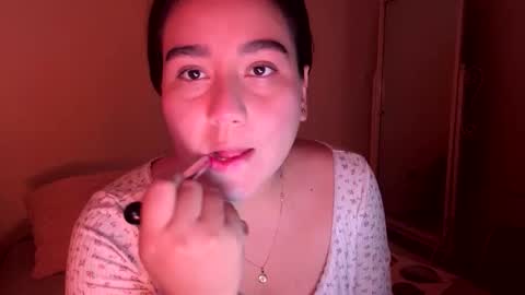 Snapshot of laura_d23 chatting on January 2026 10:48:02 PM laura online show from January 2026 10:48:02 PM