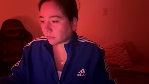 Snapshot of laura_d23 chatting on February 2026 12:18:02 AM laura online show from February 2026 12:18:02 AM