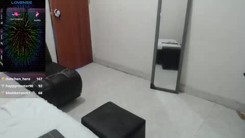 Snapshot of laura_foxx2379 chatting on January 2025 10:26:02 PM laura_foxx2379 online show from January 2025 10:26:02 PM