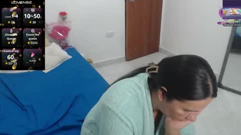 Snapshot of laura_foxx2379 chatting on November 2025 03:09:01 AM laura_foxx2379 online show from November 2025 03:09:01 AM