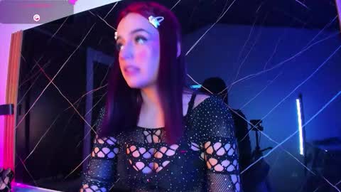 Laura online show from February 2026 01:57:01 AM