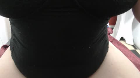  Laura  online show from November 2025 04:44:01 AM