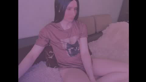 Snapshot of laura_night_byte chatting on July 2026 06:42:02 AM laura_night_byte online show from July 2026 06:42:02 AM
