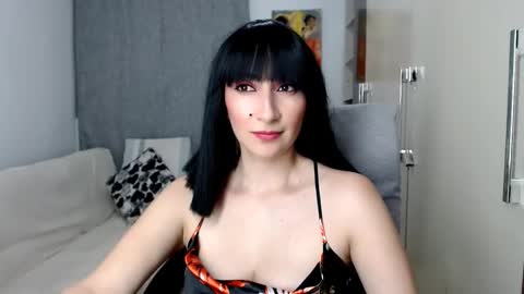 Snapshot of laura_pervert_ chatting on September 2025 12:34:01 AM Laura online show from September 2025 12:34:01 AM