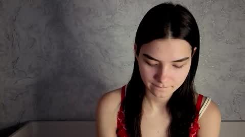 Laura online show from February 2026 08:14:01 AM