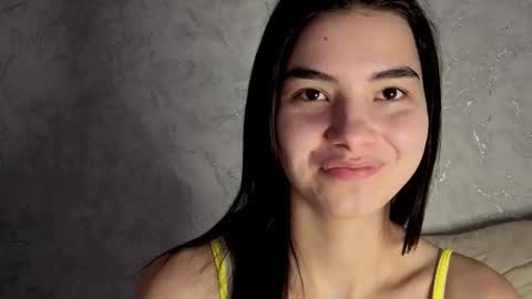 Laura online show from March 2026 08:05:02 AM