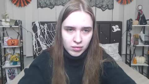 Snapshot of laurahlot chatting on November 2025 06:39:01 PM LauraHlot online show from November 2025 06:39:01 PM