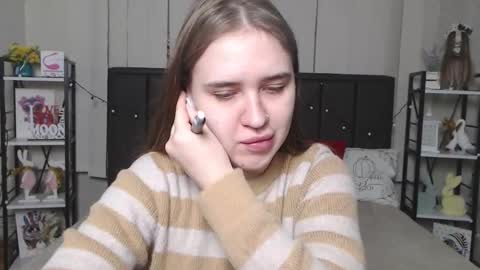 Snapshot of laurahlot chatting on November 2025 07:08:02 PM LauraHlot online show from November 2025 07:08:02 PM