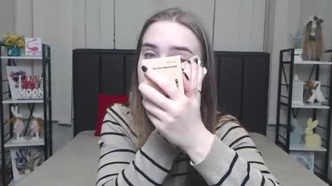 Snapshot of laurahlot chatting on December 2025 06:26:01 PM LauraHlot online show from December 2025 06:26:01 PM