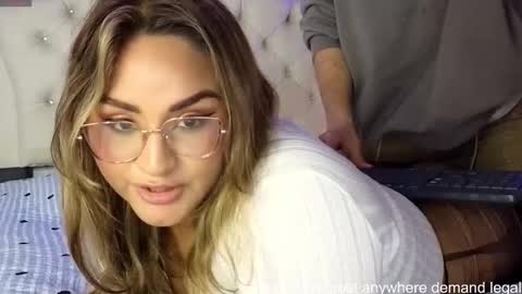 Snapshot of lauralei_01 chatting on September 2025 07:03:02 PM Laura and Phillipe SEE YOU AGAIN ON JANUARY 12 2025 HAPPY NEW YEAR online show from September 2025 07:03:02 PM