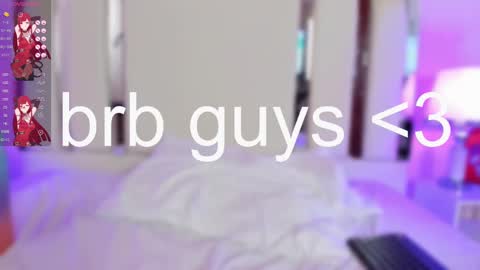 Snapshot of lauramartin1 chatting on March 2025 07:05:02 AM Laura MartinGMT-5 2200-0600 online show from March 2025 07:05:02 AM