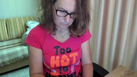 Snapshot of lauraoven1 chatting on July 2026 08:06:02 AM Lauraoven1 online show from July 2026 08:06:02 AM