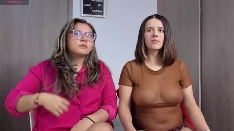 Laura online show from December 2025 09:08:01 PM